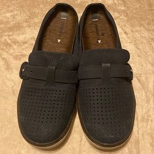 Merrell Around Town Slip On Sneaker Loafer Shoe